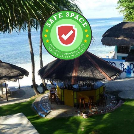 Reddoorz Premium @ Flower Beach Anda Анда Екстериор снимка