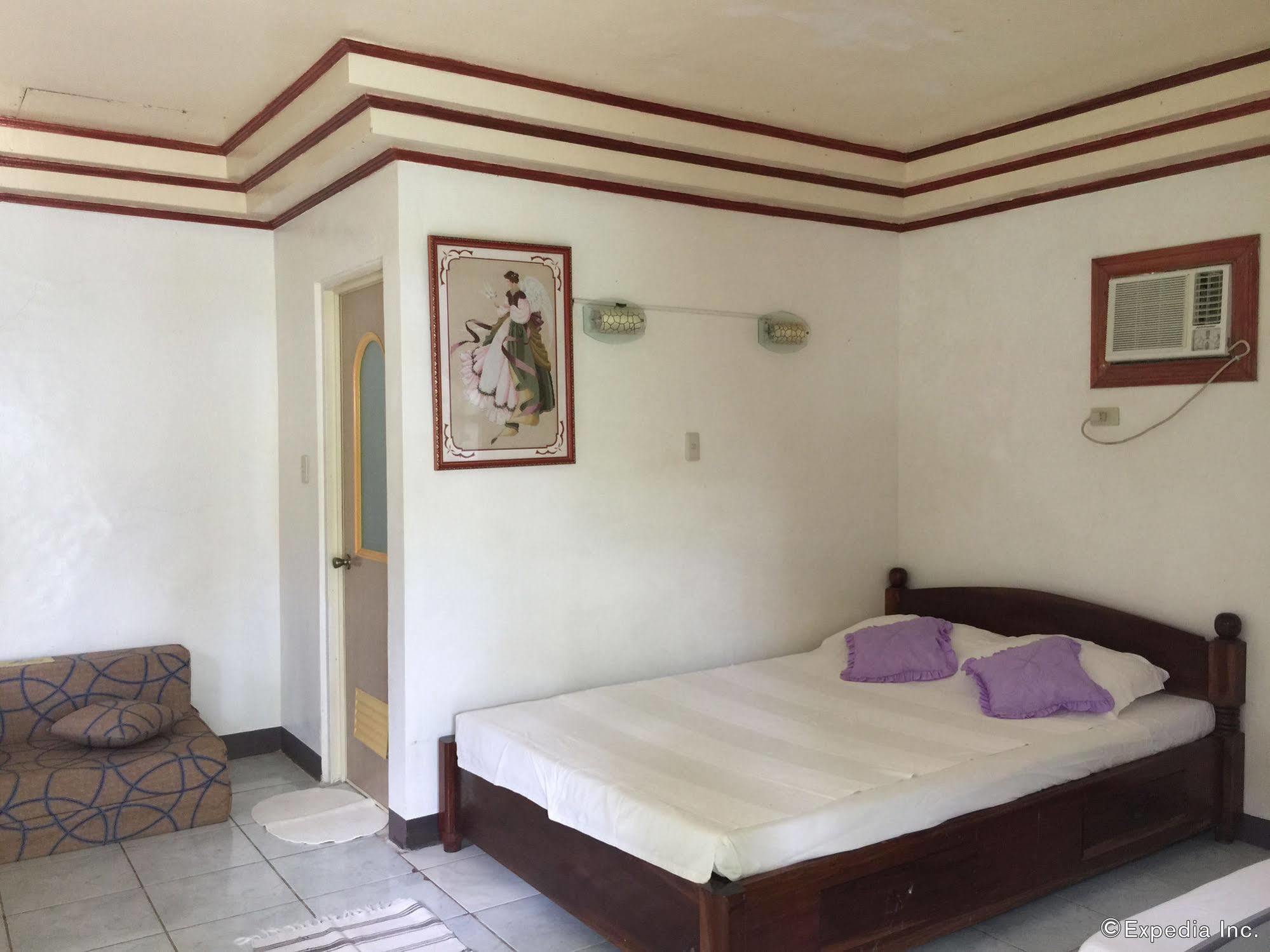 Reddoorz Premium @ Flower Beach Anda Анда Екстериор снимка