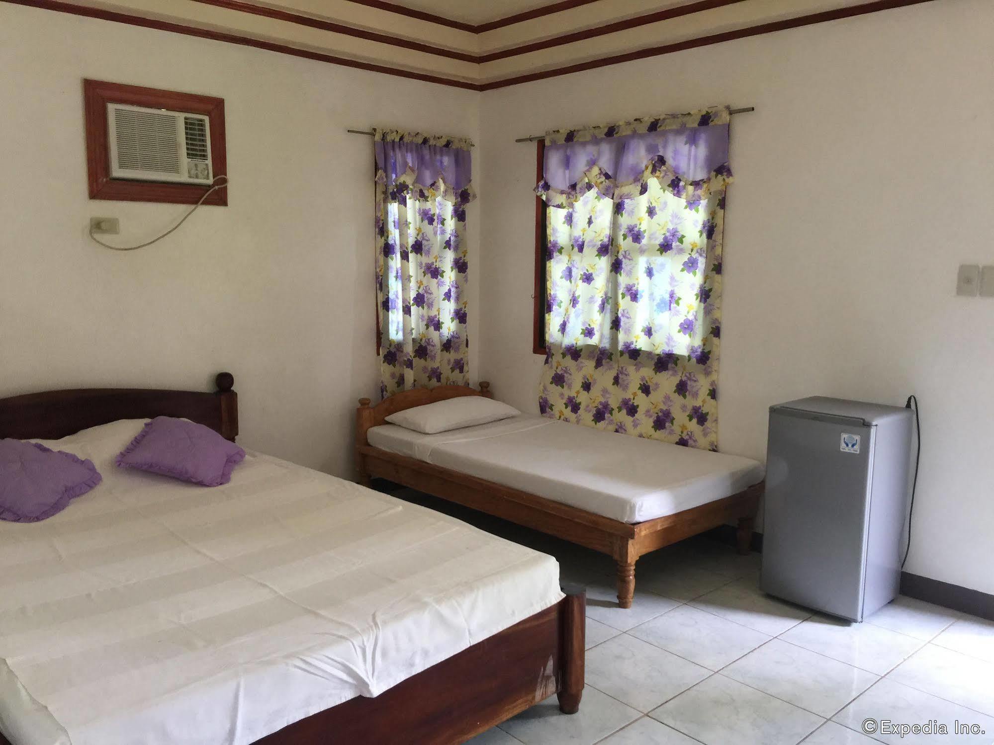Reddoorz Premium @ Flower Beach Anda Анда Екстериор снимка